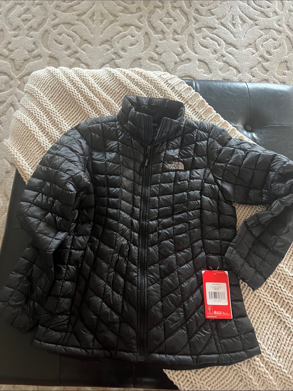 The North Face Women's Black Quilted Lightweight Puffer Jacket